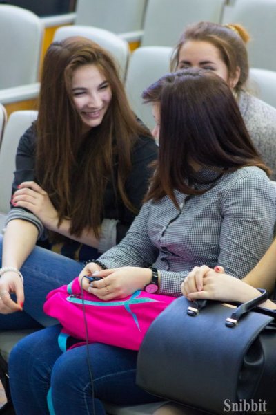 Фото к Более 1300 учеников школы № 22 г. Коврова присоединились к Неделе высоких технологий вместе с ИЦАЭ Владимира и КМЗ