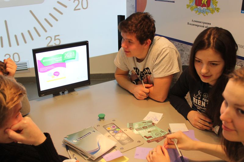 Фото к «Литературный бум» в ИЦАЭ: для участников проекта «Тетрадка дружбы» прошел интеллектуальный турнир