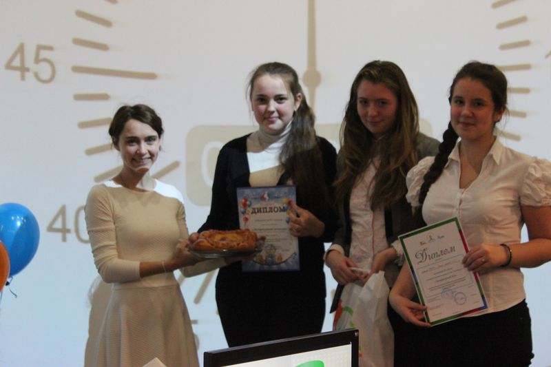 Фото к «Литературный бум» в ИЦАЭ: для участников проекта «Тетрадка дружбы» прошел интеллектуальный турнир