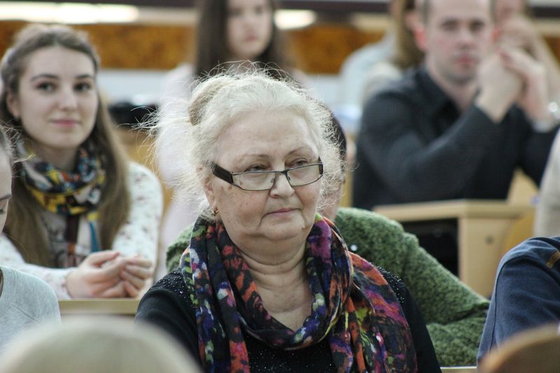 Фото к Тотальный диктант во Владимире: более 180 владимирцев решили проверить свою грамотность