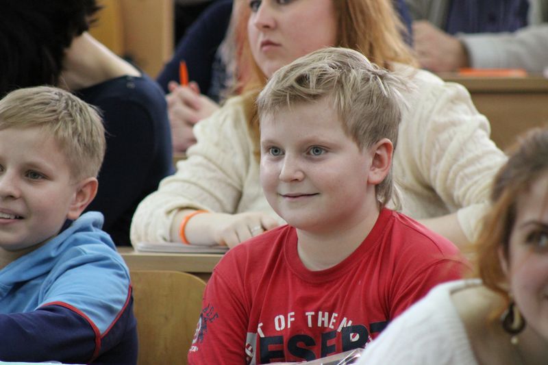 Фото к Тотальный диктант во Владимире: более 180 владимирцев решили проверить свою грамотность