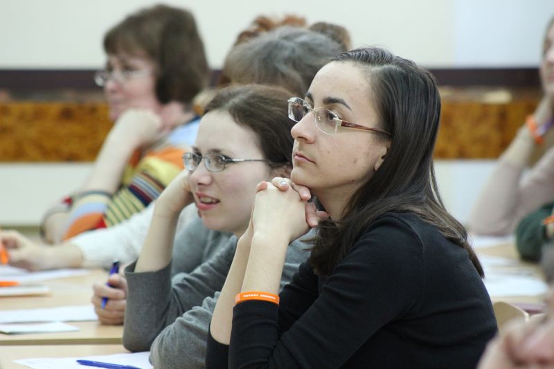 Фото к Тотальный диктант во Владимире: более 180 владимирцев решили проверить свою грамотность