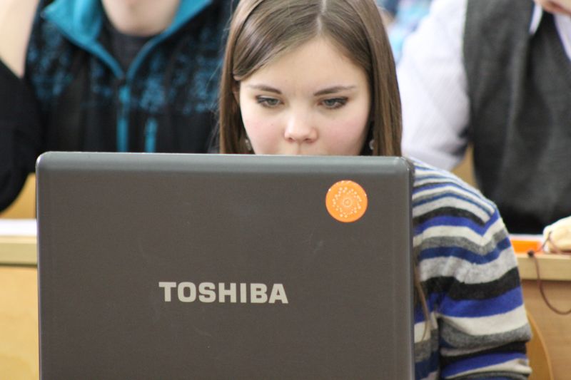 Фото к Тотальный диктант во Владимире: более 180 владимирцев решили проверить свою грамотность