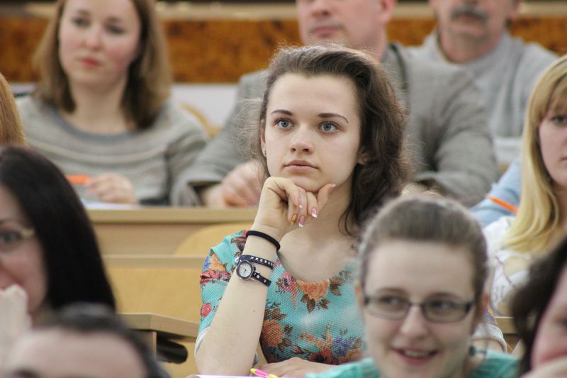 Фото к Тотальный диктант во Владимире: более 180 владимирцев решили проверить свою грамотность