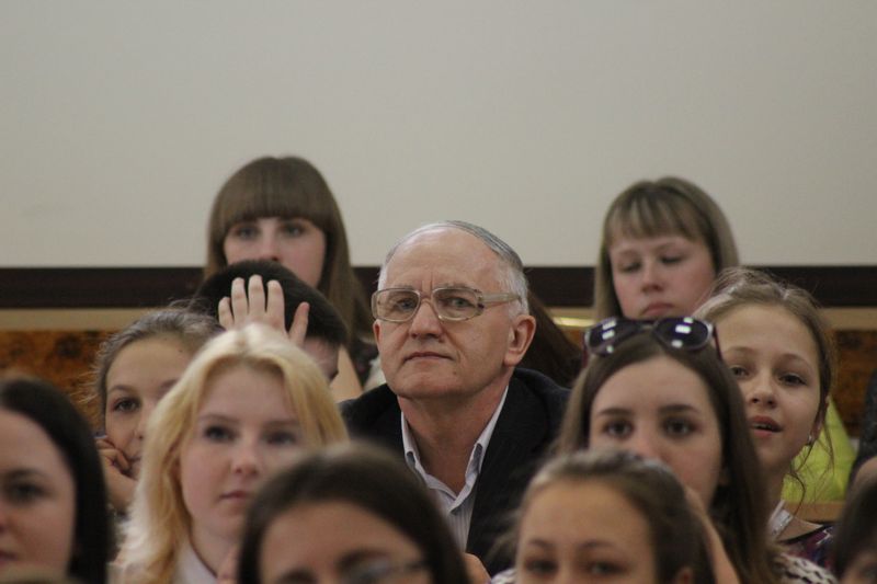 Фото к Тотальный диктант во Владимире: более 180 владимирцев решили проверить свою грамотность