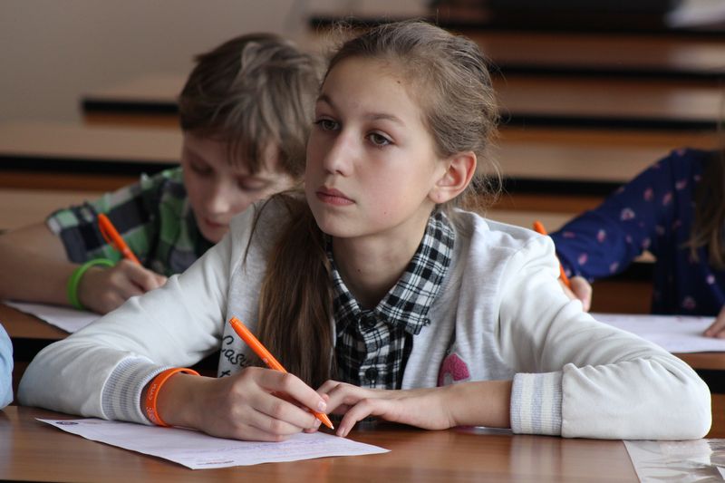 Фото к Тотальный диктант во Владимире: более 180 владимирцев решили проверить свою грамотность