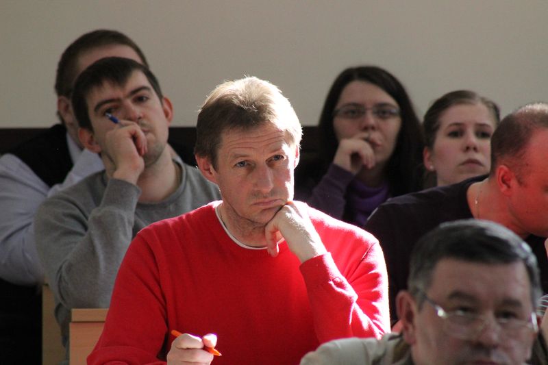 Фото к Тотальный диктант во Владимире: более 180 владимирцев решили проверить свою грамотность