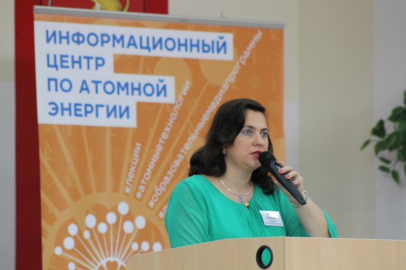 Фото к Тотальный диктант во Владимире: более 180 владимирцев решили проверить свою грамотность