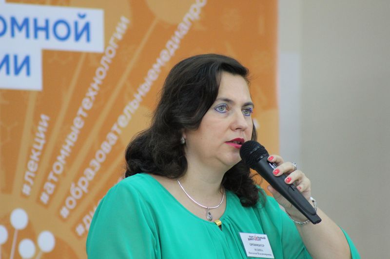 Фото к Тотальный диктант во Владимире: более 180 владимирцев решили проверить свою грамотность