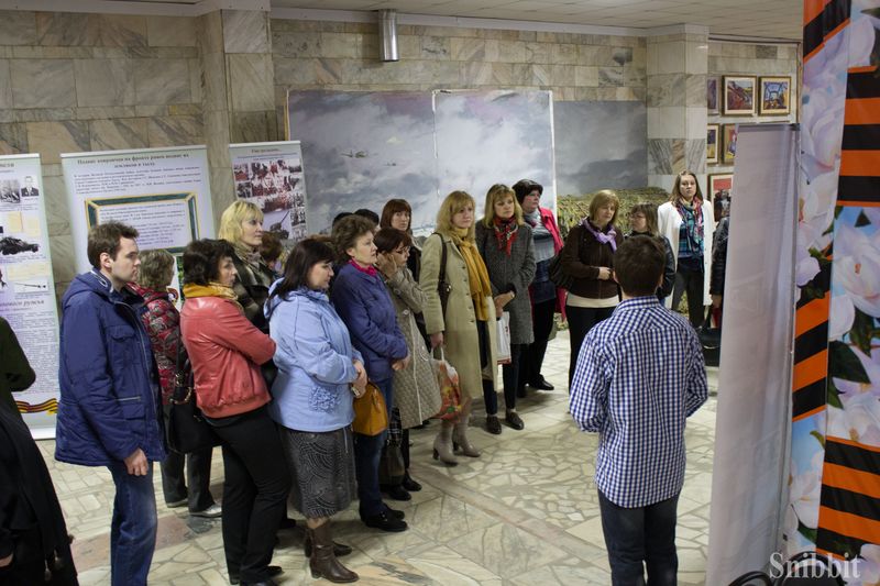 Фото к Владимирские педагоги исследовали «супермаркет» и познакомились с «принципом „Макдональдса“» на Ковровском механическом заводе