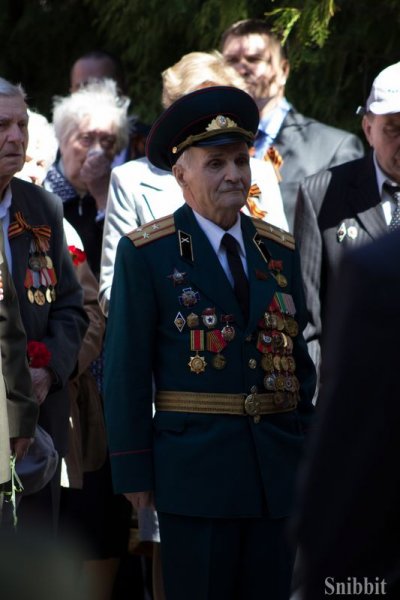 Фото к «Пока память жива»: на «Точмаше» прошел митинг, приуроченный к Дню Победы