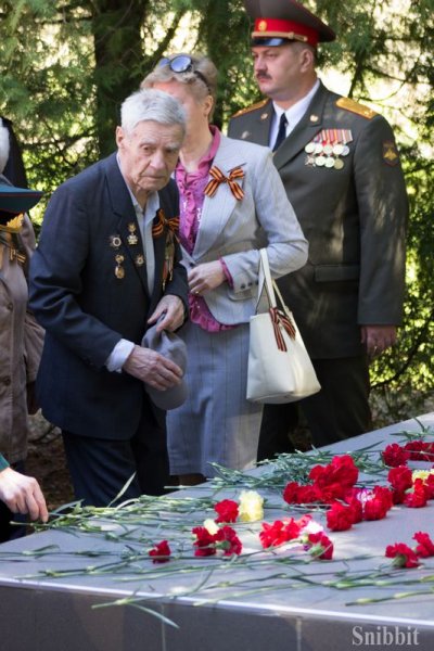 Фото к «Пока память жива»: на «Точмаше» прошел митинг, приуроченный к Дню Победы