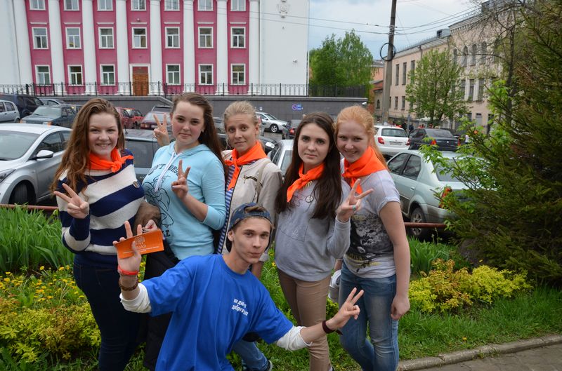 Фото к Тетрадку и ручку на ключи от «опеля»: во Владимире прошла игра «Давай меняться»