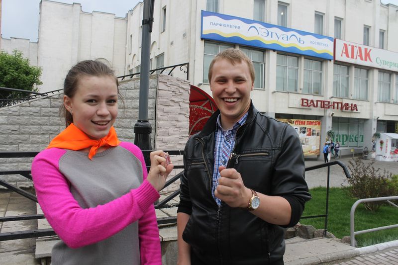 Фото к Тетрадку и ручку на ключи от «опеля»: во Владимире прошла игра «Давай меняться»