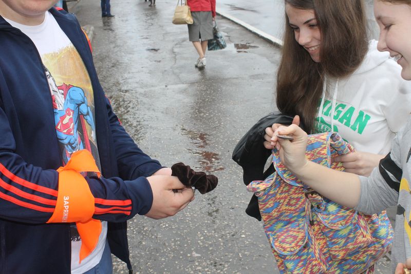 Фото к Тетрадку и ручку на ключи от «опеля»: во Владимире прошла игра «Давай меняться»