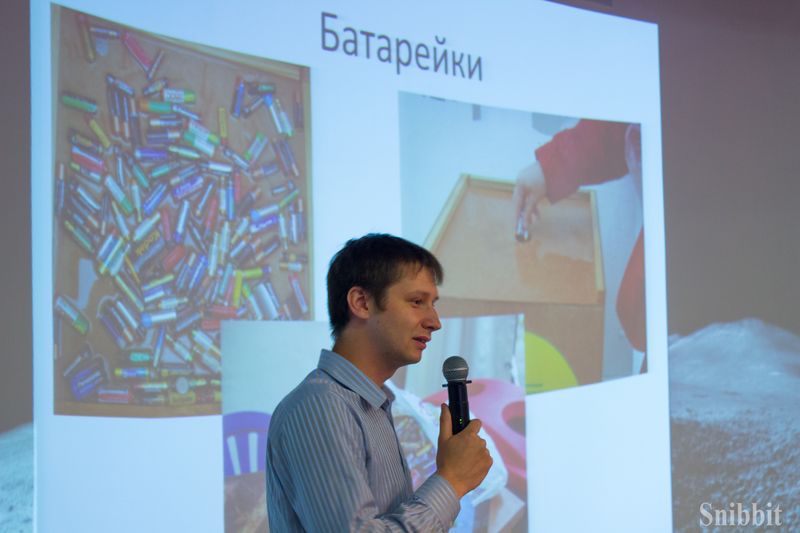 Фото к «Экомарафон» в ИЦАЭ Владимира: встреча с экологом-общественником и сбор батареек