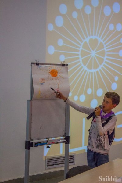 Фото к Юные исследователи из Владимира уверены: будущее — за роботами и атомными технологиями