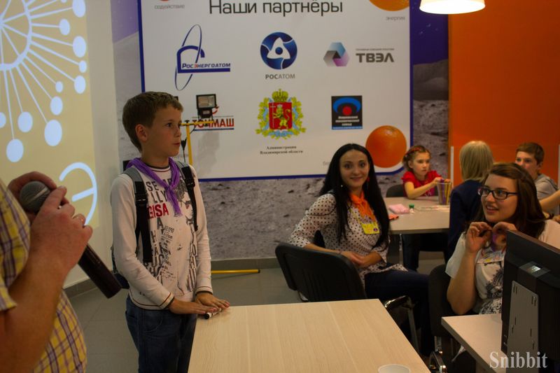 Фото к Юные исследователи из Владимира уверены: будущее — за роботами и атомными технологиями