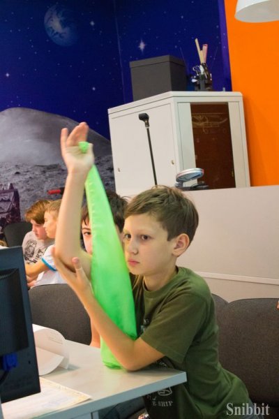 Фото к Юные исследователи из Владимира уверены: будущее — за роботами и атомными технологиями