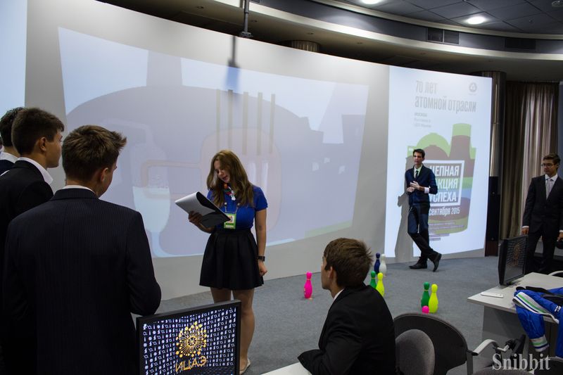 Фото к От предвоенной обстановки — к мирному существованию: «Цепная реакция успеха» в Манеже