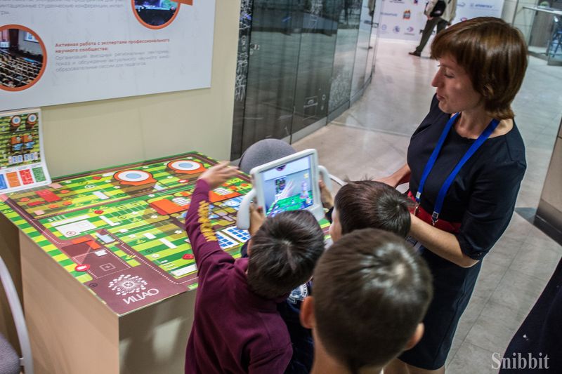 Фото к От предвоенной обстановки — к мирному существованию: «Цепная реакция успеха» в Манеже