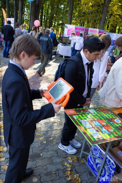 Фото к «ДоброСаммит» с ИЦАЭ: дополненная реальность и альтернативная энергетика