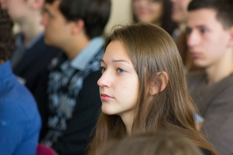 Фото к «Человек — это главная ценность»: во Владимире прошли встречи с футурологом Данилой Медведевым