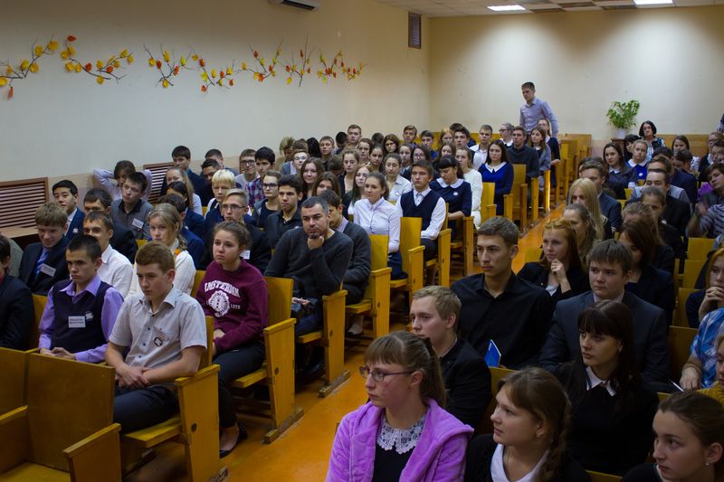 Фото к «Человек — это главная ценность»: во Владимире прошли встречи с футурологом Данилой Медведевым