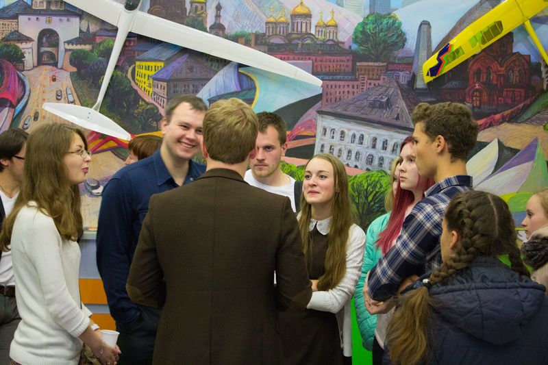 Фото к «Человек — это главная ценность»: во Владимире прошли встречи с футурологом Данилой Медведевым