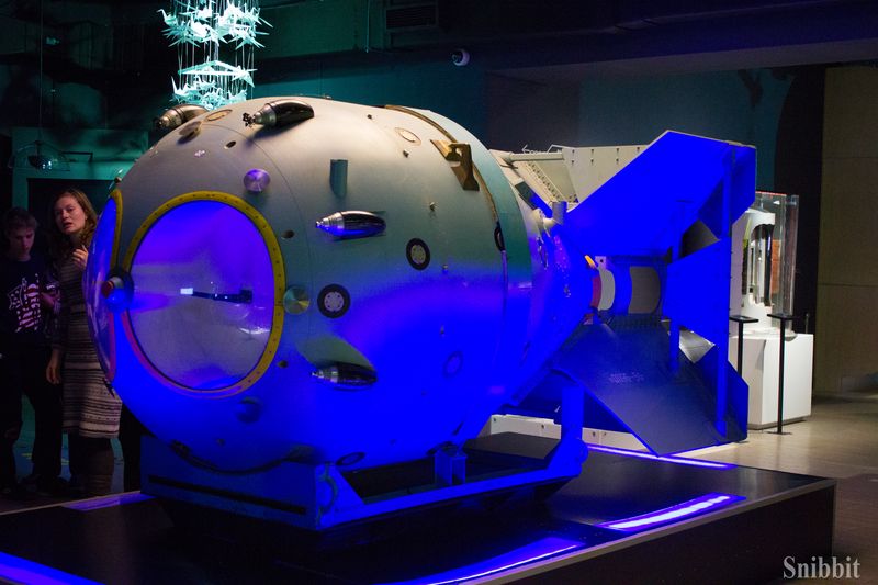 Фото к Сверхпроводники для проекта ИТЭР и линзы для фокусировки рентгеновских лучей: учителя из Владимирской области посетили АО «ВНИИНМ имени А. А. Бочвара»