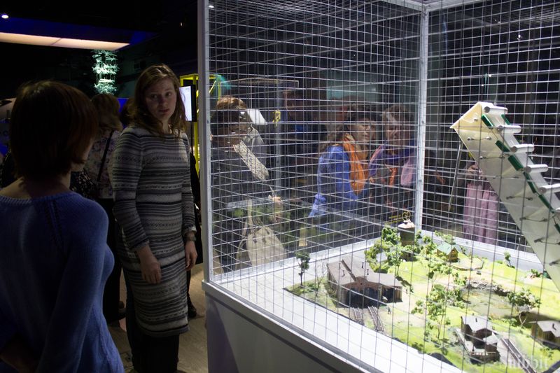 Фото к Сверхпроводники для проекта ИТЭР и линзы для фокусировки рентгеновских лучей: учителя из Владимирской области посетили АО «ВНИИНМ имени А. А. Бочвара»