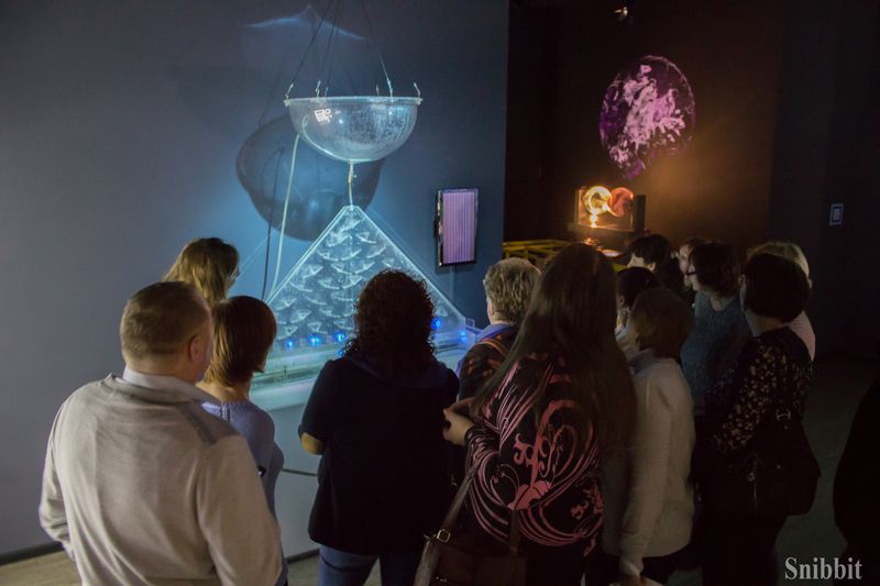 Фото к Сверхпроводники для проекта ИТЭР и линзы для фокусировки рентгеновских лучей: учителя из Владимирской области посетили АО «ВНИИНМ имени А. А. Бочвара»