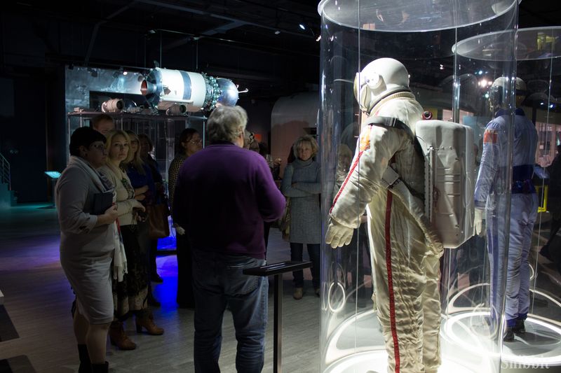 Фото к Сверхпроводники для проекта ИТЭР и линзы для фокусировки рентгеновских лучей: учителя из Владимирской области посетили АО «ВНИИНМ имени А. А. Бочвара»