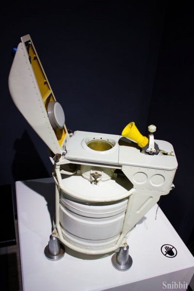 Фото к Сверхпроводники для проекта ИТЭР и линзы для фокусировки рентгеновских лучей: учителя из Владимирской области посетили АО «ВНИИНМ имени А. А. Бочвара»