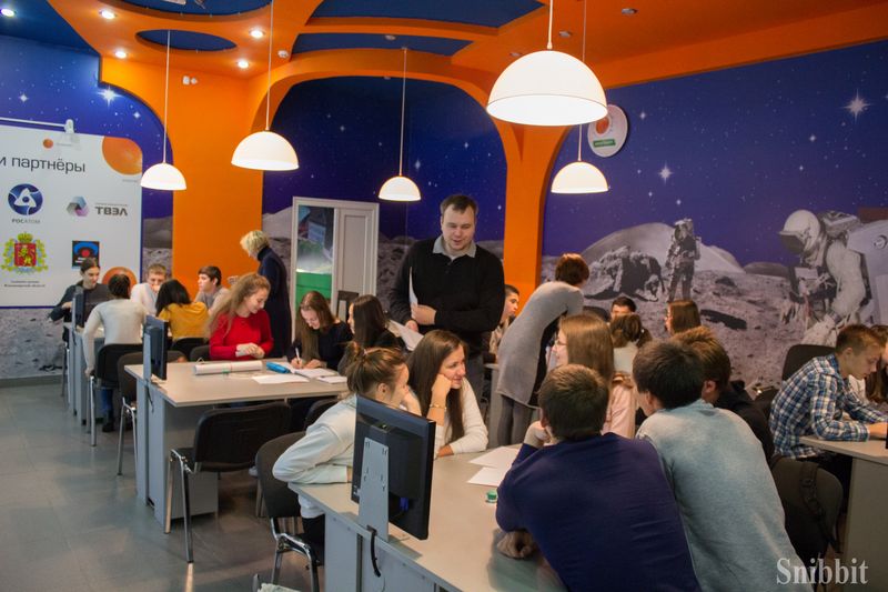 Фото к Во Владимире стартовали международные интеллектуальные турниры для школьников