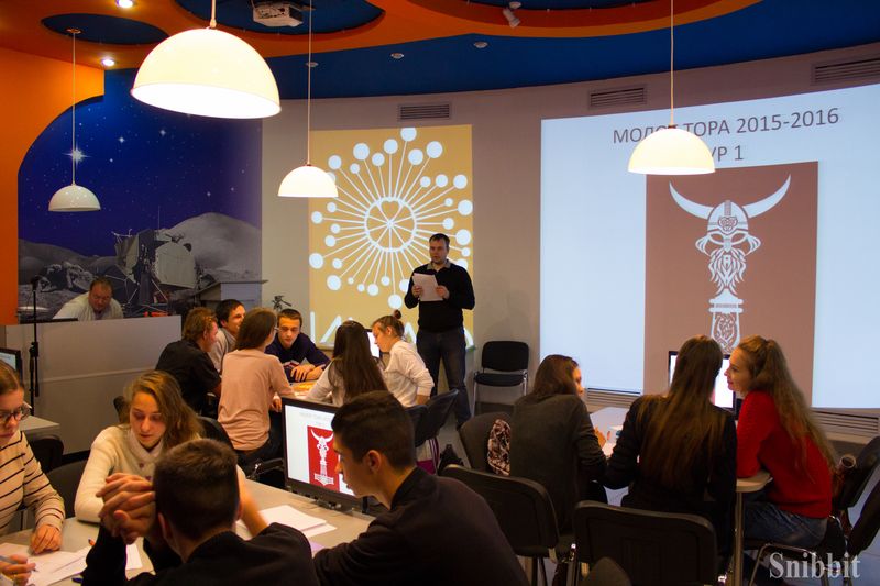 Фото к Во Владимире стартовали международные интеллектуальные турниры для школьников