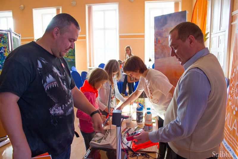 Фото к «Арт-Бу!фест» по-владимирски: наука + искусство.