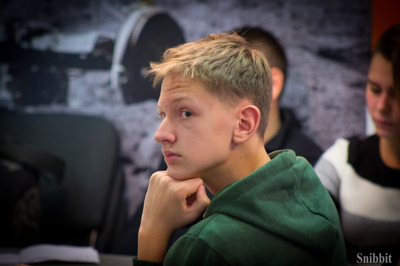 Фото к «Укротить силу ветра»: в ИЦАЭ Владимира продолжаются занятия по курсу «Источники энергии»