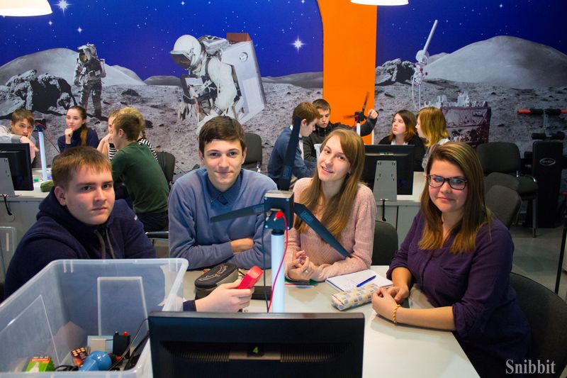 Фото к «Укротить силу ветра»: в ИЦАЭ Владимира продолжаются занятия по курсу «Источники энергии»