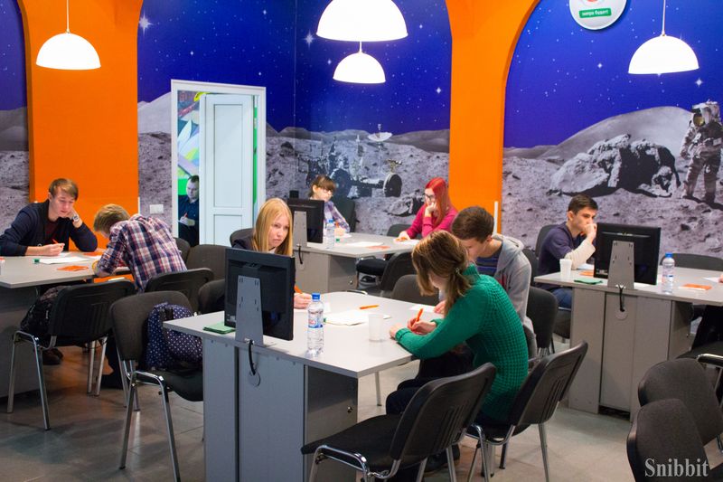 Фото к Илья Бер стал проводником по «Матрице» для школьников из 9 регионов