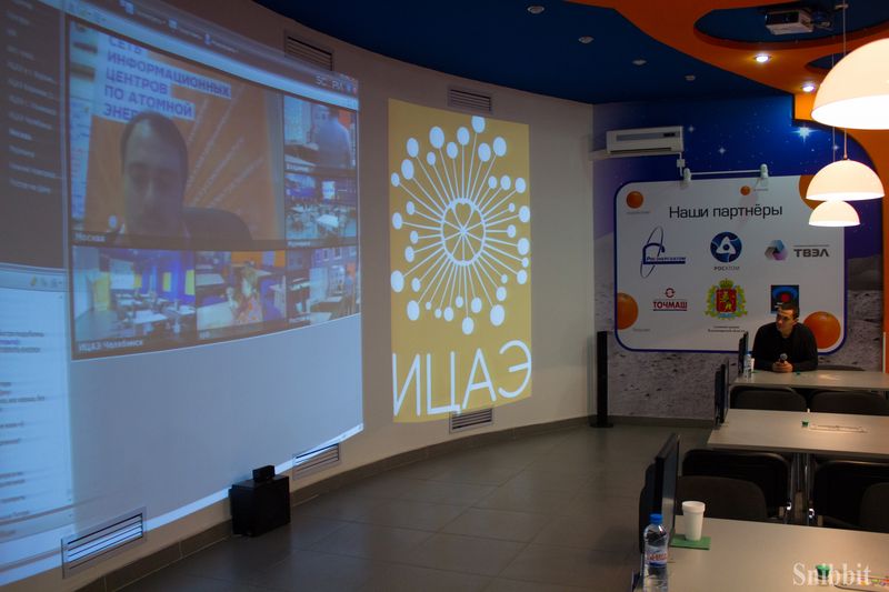 Фото к Илья Бер стал проводником по «Матрице» для школьников из 9 регионов