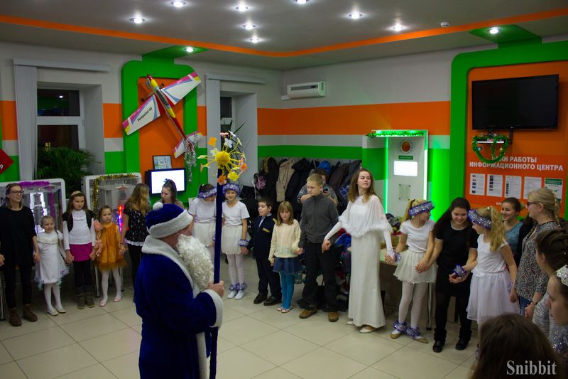 Фото к Наука, путешествия и волшебство: в ИЦАЭ Владимира прошла рождественская ёлка