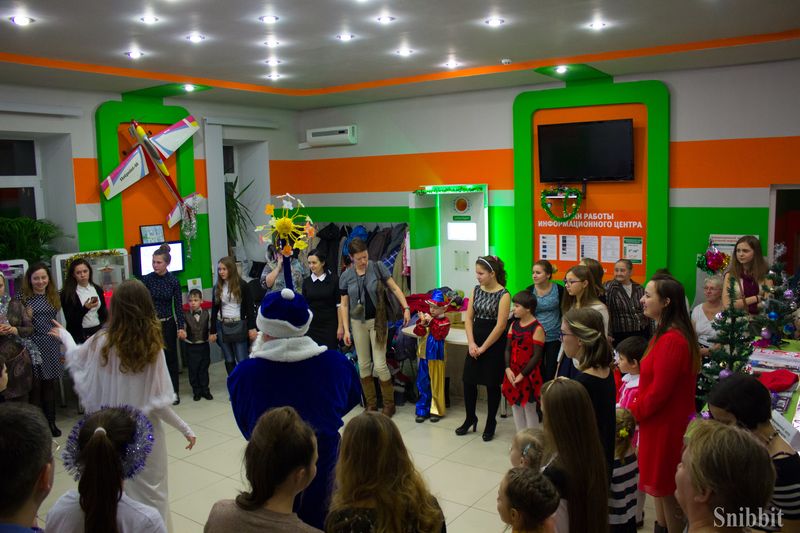 Фото к Наука, путешествия и волшебство: в ИЦАЭ Владимира прошла рождественская ёлка