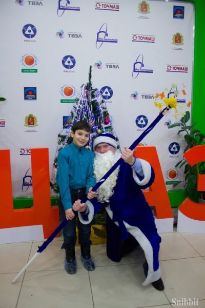 Фото к Наука, путешествия и волшебство: в ИЦАЭ Владимира прошла рождественская ёлка