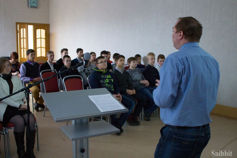 Фото к Во Владимирской областной научной библиотеке открылась выставка «Цепная реакция успеха»