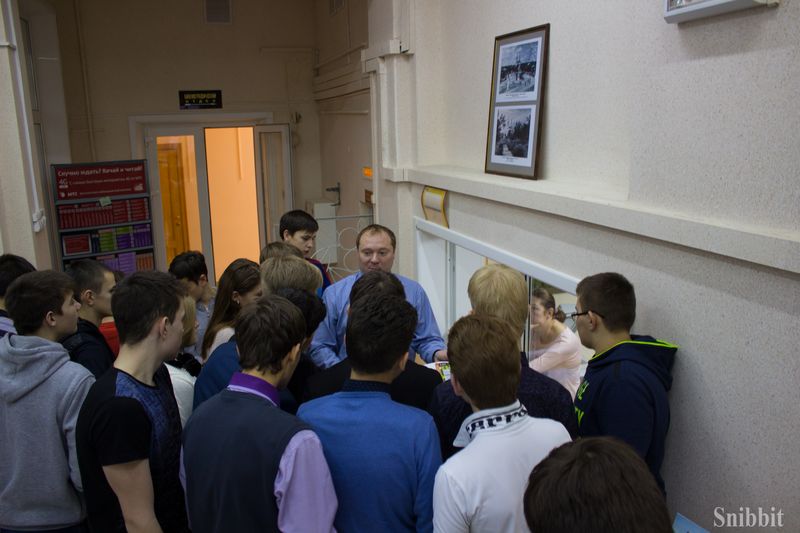 Фото к Во Владимирской областной научной библиотеке открылась выставка «Цепная реакция успеха»