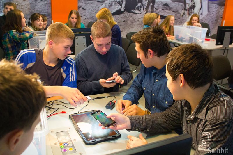 Фото к Владимирцы изучили безопасность современных АЭС и познакомились с радиационной мифологией