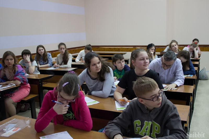 Фото к «Смоленские соловьи и костромские менестрели»: в России написали Тотальный диктант