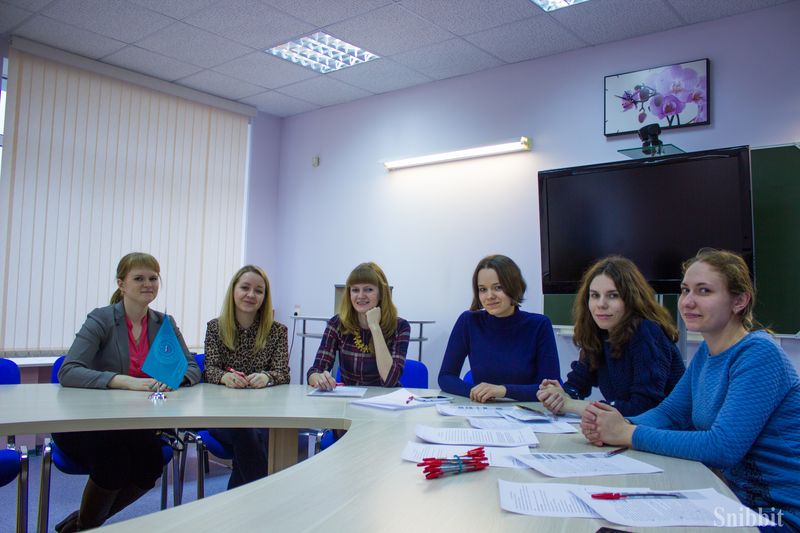 Фото к «Смоленские соловьи и костромские менестрели»: в России написали Тотальный диктант