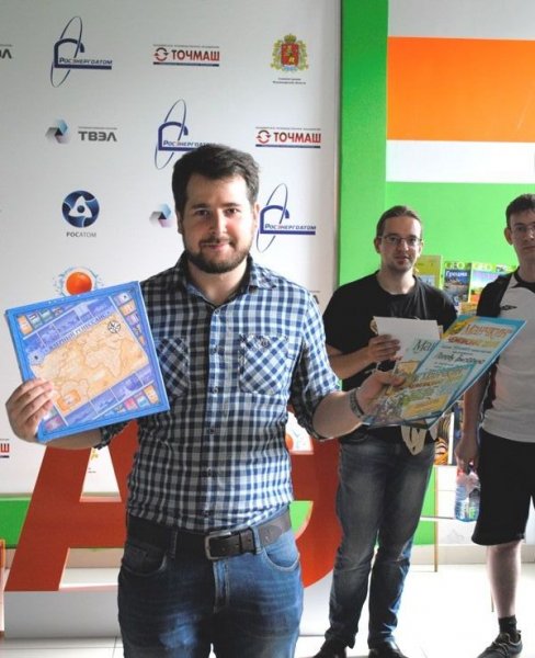 Фото к В отборочном чемпионате по «Манчкину» в ИЦАЭ Владимира победили москвичи